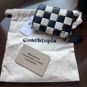 DISCONTINUED COACHTOPIA ZIP ROUND CHECKERBOARD WALLET